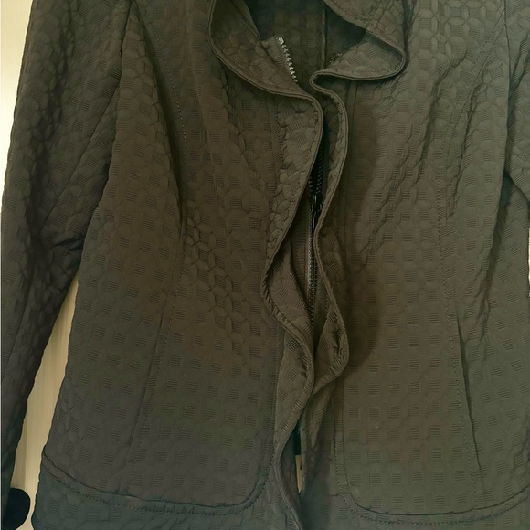 Lafayette 148 Ruffle Front Blazer black sz 4 - Picture 4 of 5